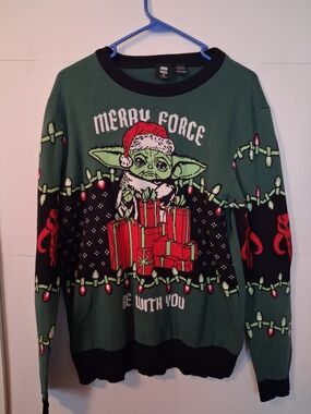 Star Wars Green Crewneck Sweater with Baby Yoda and Red Gifts